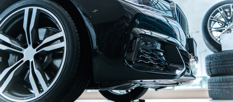Built For UAE Roads Apollo Tyres