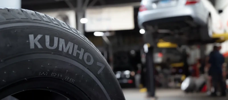 Kumho ESCOT Tread Design
