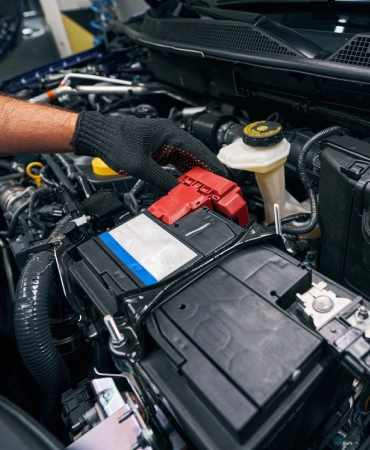Car battery replacement UAE